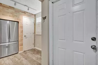 2070 Homewood #214, Delray Beach, FL 33445 - Photo 5