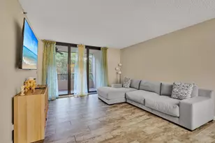 2070 Homewood, Delray Beach, FL 33445 - Photo 21