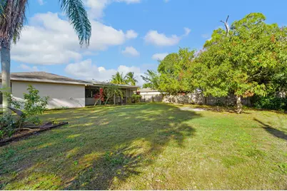 1657 SE Sandia Drive, Port Saint Lucie, FL 34953 - Photo 17