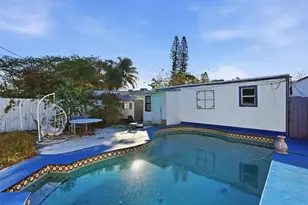 230 SW 14th St, Dania Beach, FL 33004 - Photo 13