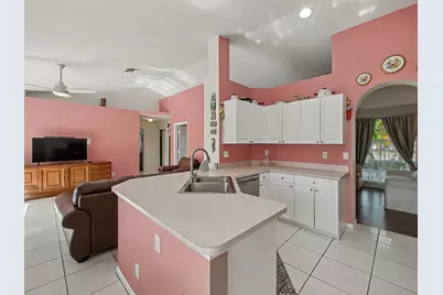 249 Monterey Way, Royal Palm Beach, FL 33411 - Photo 7