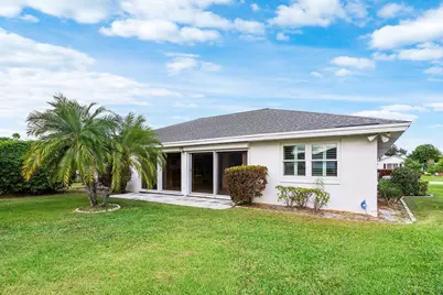 10848 Greentrail Drive S, Boynton Beach, FL 33436 - Photo 7