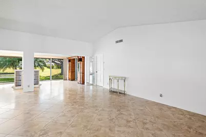 10848 Greentrail Drive S, Boynton Beach, FL 33436 - Photo 27