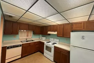 1100 NW 87th Ave, Coral Springs, FL 33071 - Photo 13