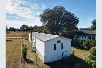 209 SE 8th Street, Okeechobee, FL 34974 - Photo 3
