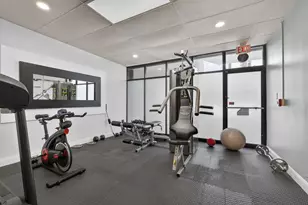 2400 Presidential Way, West Palm Beach, FL 33401 - Photo 37