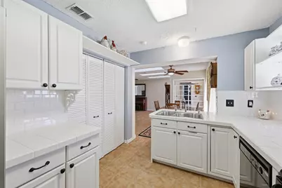 511 SW Comet Terrace, Port Saint Lucie, FL 34953 - Photo 17