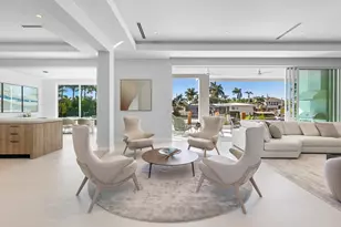 810 NE 70th St, Boca Raton, FL 33487 - Photo 3