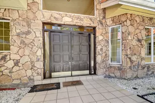 9033 Winding Woods Dr, Lake Worth, FL 33467 - Photo 9