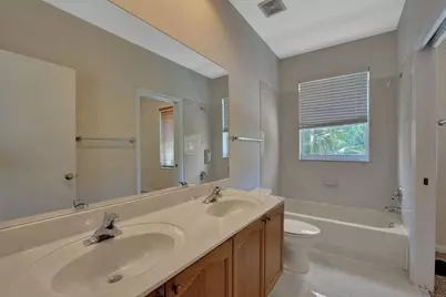 5302 Victoria Circle, West Palm Beach, FL 33409 - Photo 19