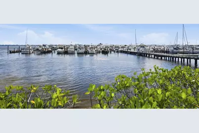 975 NW Flagler Avenue, Unit #307, Stuart, FL 34994 - Photo 35