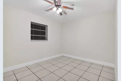 926 S 13th Avenue, Lake Worth, FL 33460 - Photo 9
