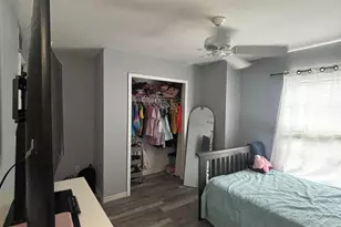 1049 SW Jacqueline Ave, Port Saint Lucie, FL 34953 - Photo 17