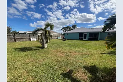 1049 SW Jacqueline Avenue, Port Saint Lucie, FL 34953 - Photo 3