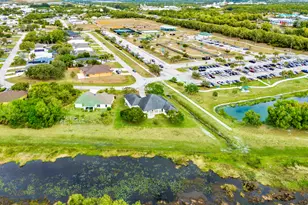 5268 NW Gamma St, Port Saint Lucie, FL 34986 - Photo 27