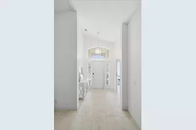 9756 Palm Breezes Drive, Fort Pierce, FL 34945 - Photo 5