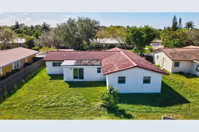 4005 NW 76th Avenue, Coral Springs, FL 33065 - Photo 43
