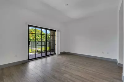 630 NE 14th Court #102, Fort Lauderdale, FL 33304 - Photo 5