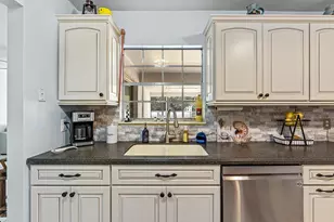 2801 Grove Dr, Fort Pierce, FL 34981 - Photo 37