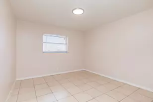 7750 SW 10th Ct, North Lauderdale, FL 33068 - Photo 21