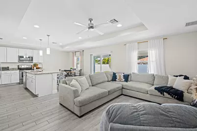 643 SW Curry Street, Port Saint Lucie, FL 34983 - Photo 7