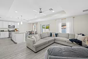 643 SW Curry St, Port Saint Lucie, FL 34983 - Photo 7