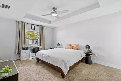 643 SW Curry Street, Port Saint Lucie, FL 34983 - Photo 9