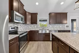 375 SW Alcan Dr, Port Saint Lucie, FL 34953 - Photo 11