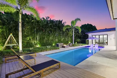 525 Whispering Pines Road, Boynton Beach, FL 33435 - Photo 13