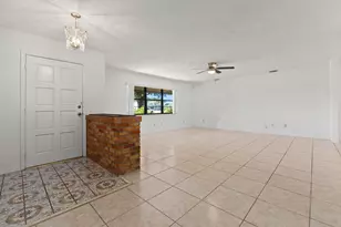 1537 SE Blockton Ave, Port Saint Lucie, FL 34952 - Photo 5