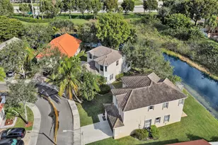 2389 NW 162nd Terrace, Pembroke Pines, FL 33028 - Photo 11