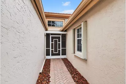 7808 Coral Lake Drive, Delray Beach, FL 33446 - Photo 5