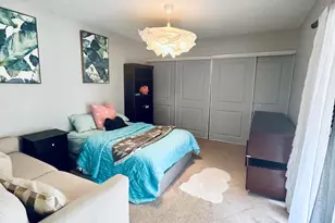 4260 Village Dr, Delray Beach, FL 33445 - Photo 13