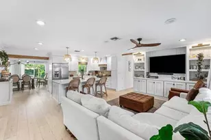 499 NE 28th Rd, Boca Raton, FL 33431 - Photo 9