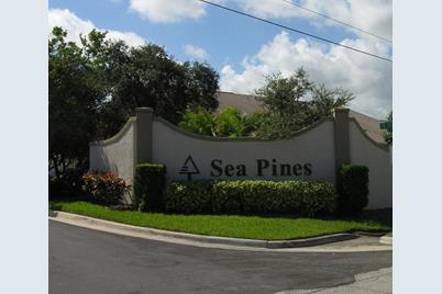 10807 SE Sea Pines Circle, Unit #10807 - Photo 1