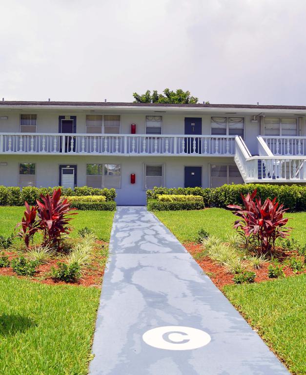 58 Farnham C Deerfield Beach Fl 33442 Mls Rx 10350477 Coldwell 58 Farnham C Deerfield Beach Fl 33442 Mls Rx 10350477 Coldwell Banker