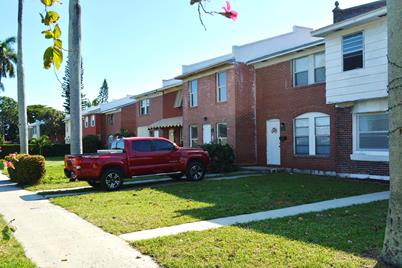 1066 36th St West Palm Beach Fl Mls Rx Coldwell Banker