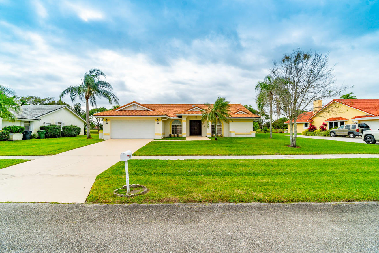 1527 Goodwood Terrace Wellington Fl Mls Rx Coldwell Banker