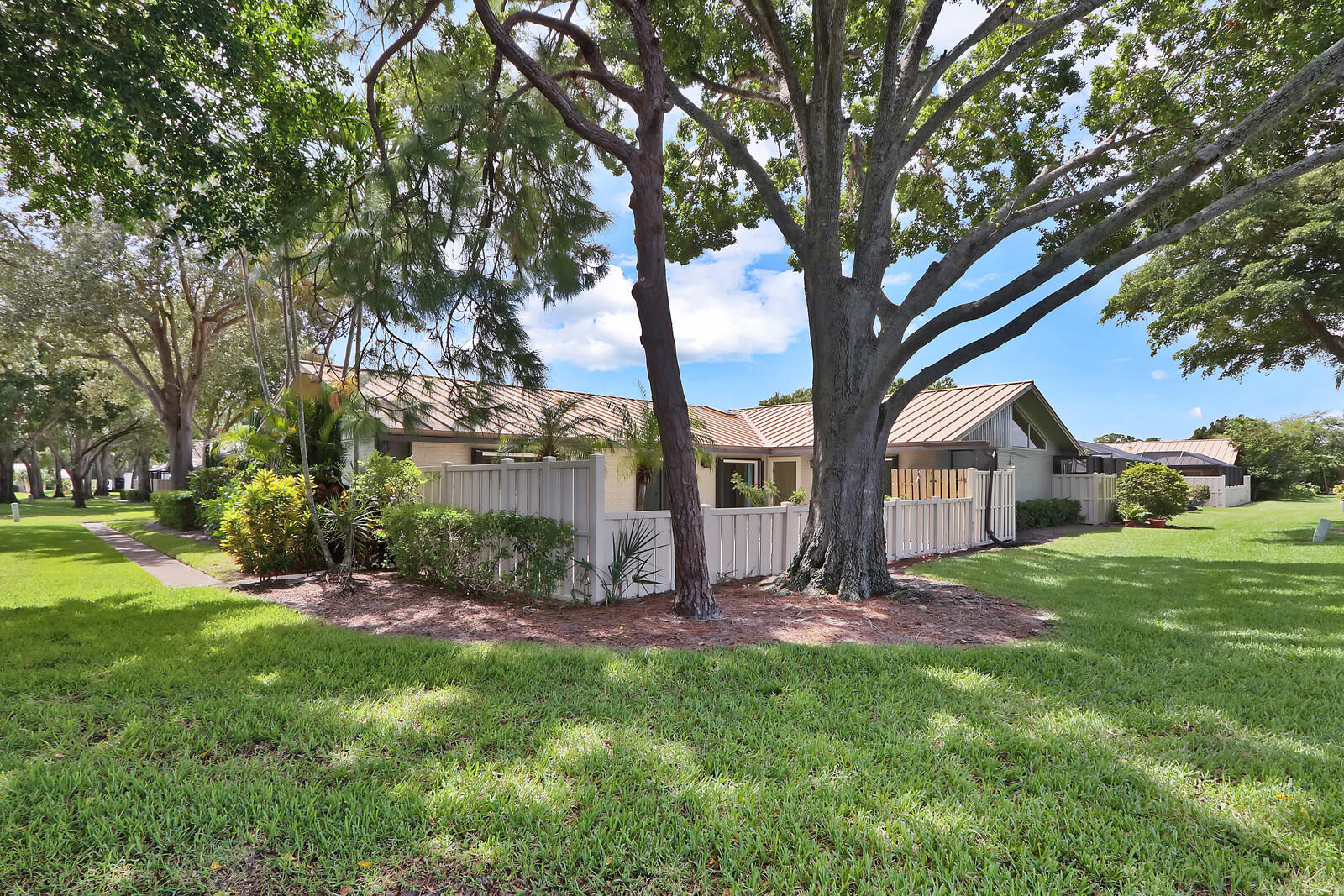Palm Beach Gardens - BSR Realty Group