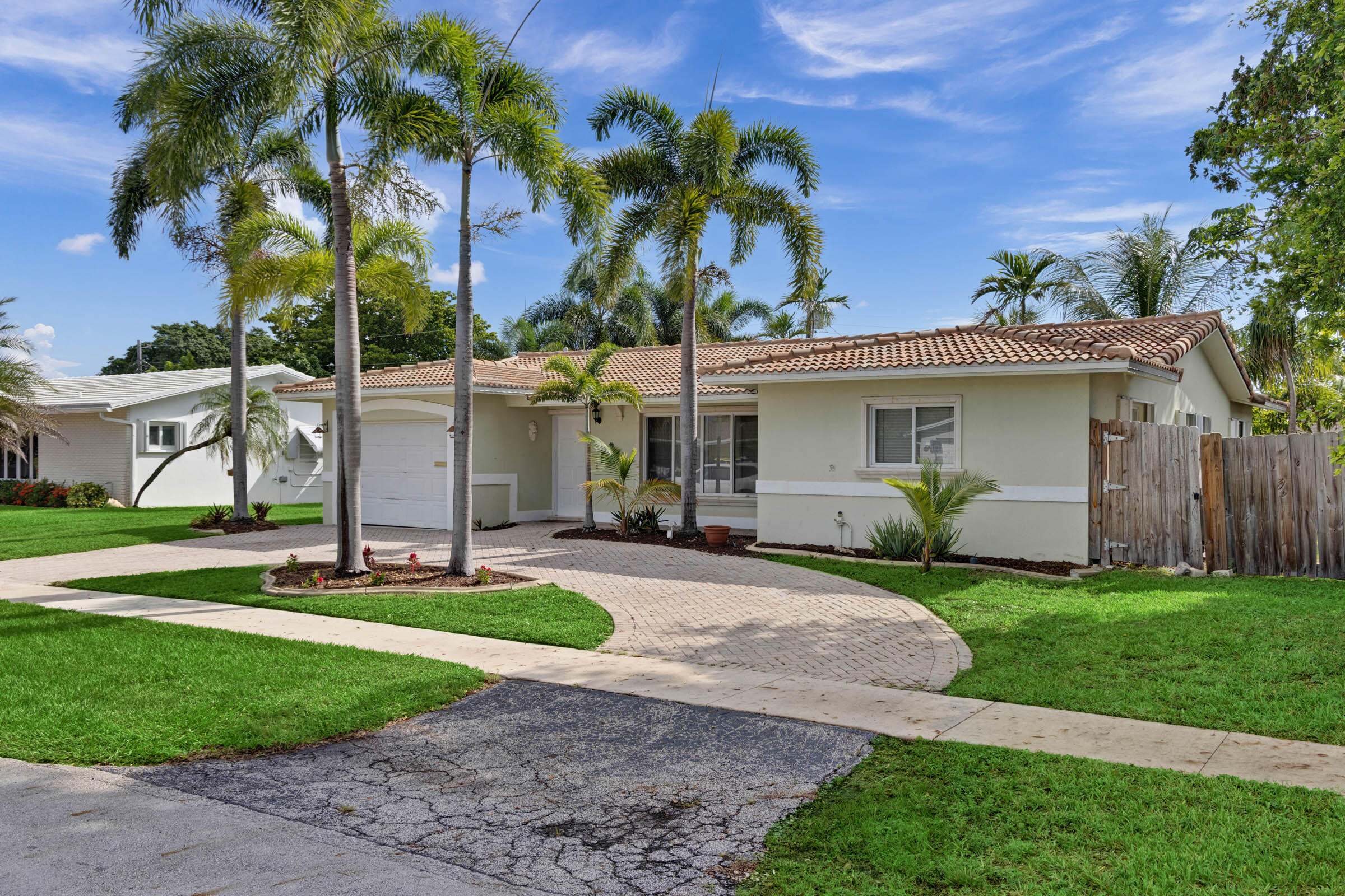Live The Florida Dream Discover The Best Deerfield Beach Condos For Rent - 3dnct4x