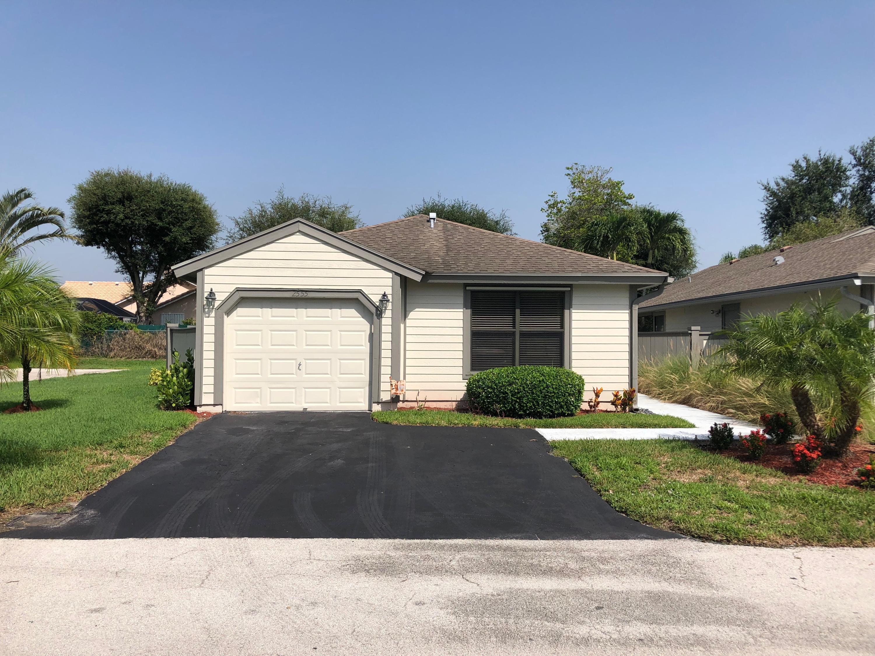 2555 Bedford Mews Dr, Wellington, FL 33414 MLS RX10828703 Coldwell