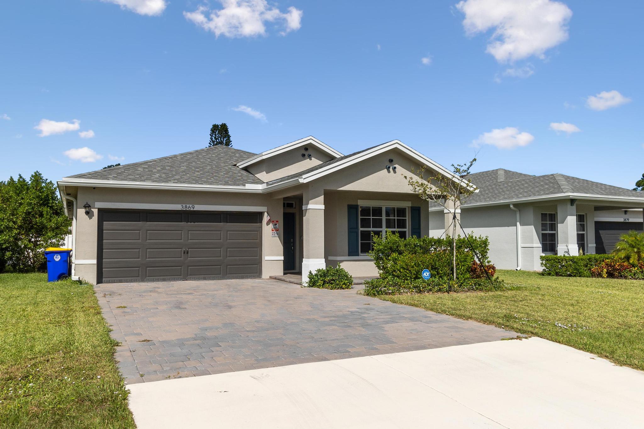 3869 SE Lee St, Stuart, FL 34997 MLS RX10842833 Coldwell Banker