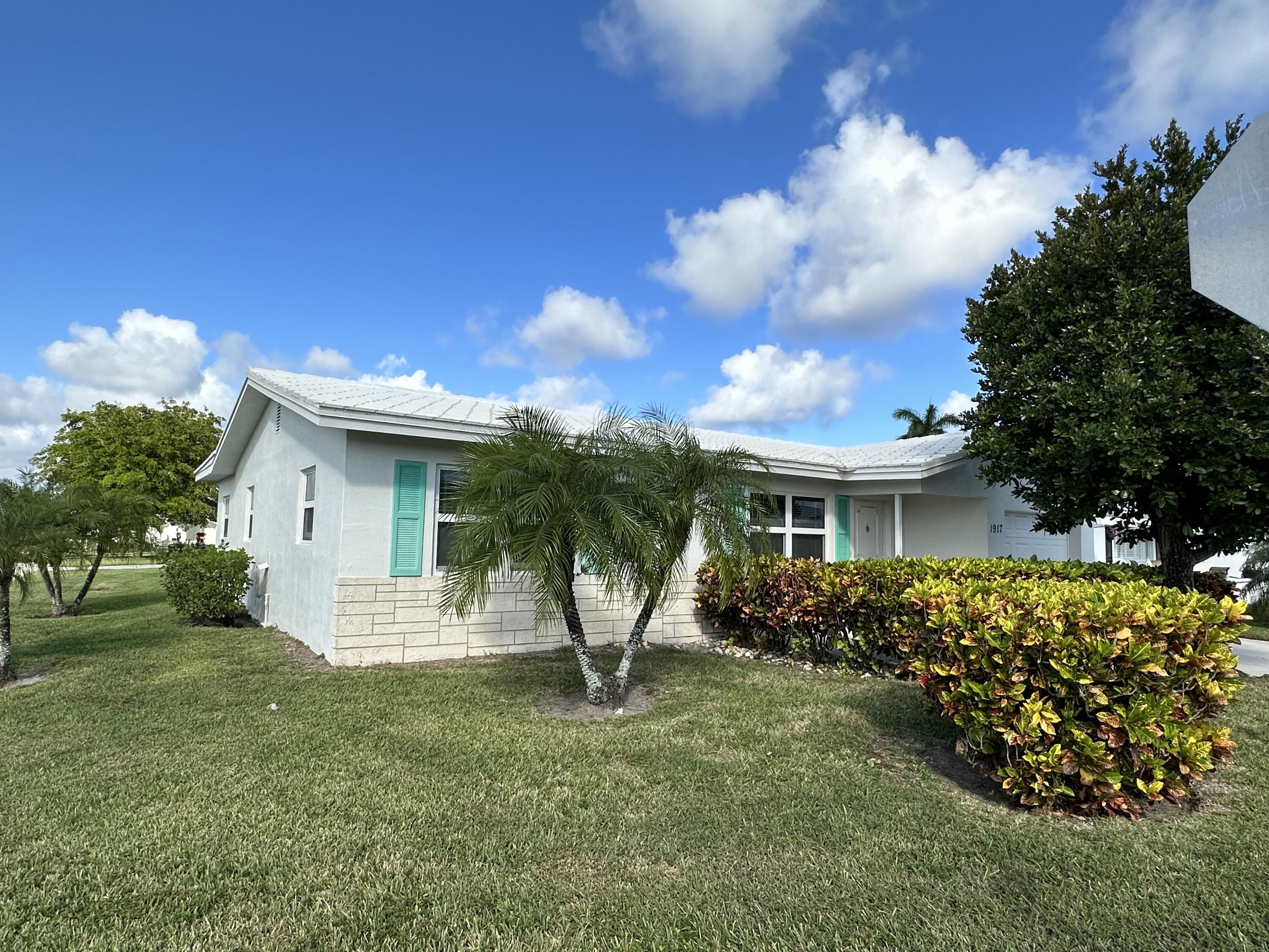 1917 SW 12th Ave, Boynton Beach, FL 33426 MLS RX10850690 Coldwell Banker