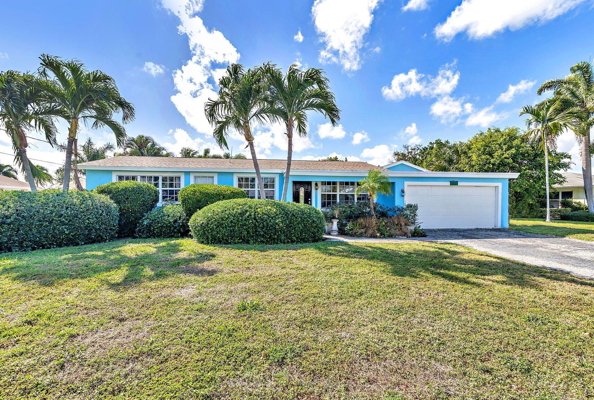 7745 W Lake Dr, Lake Clarke Shores, FL 33406 MLS RX10868142