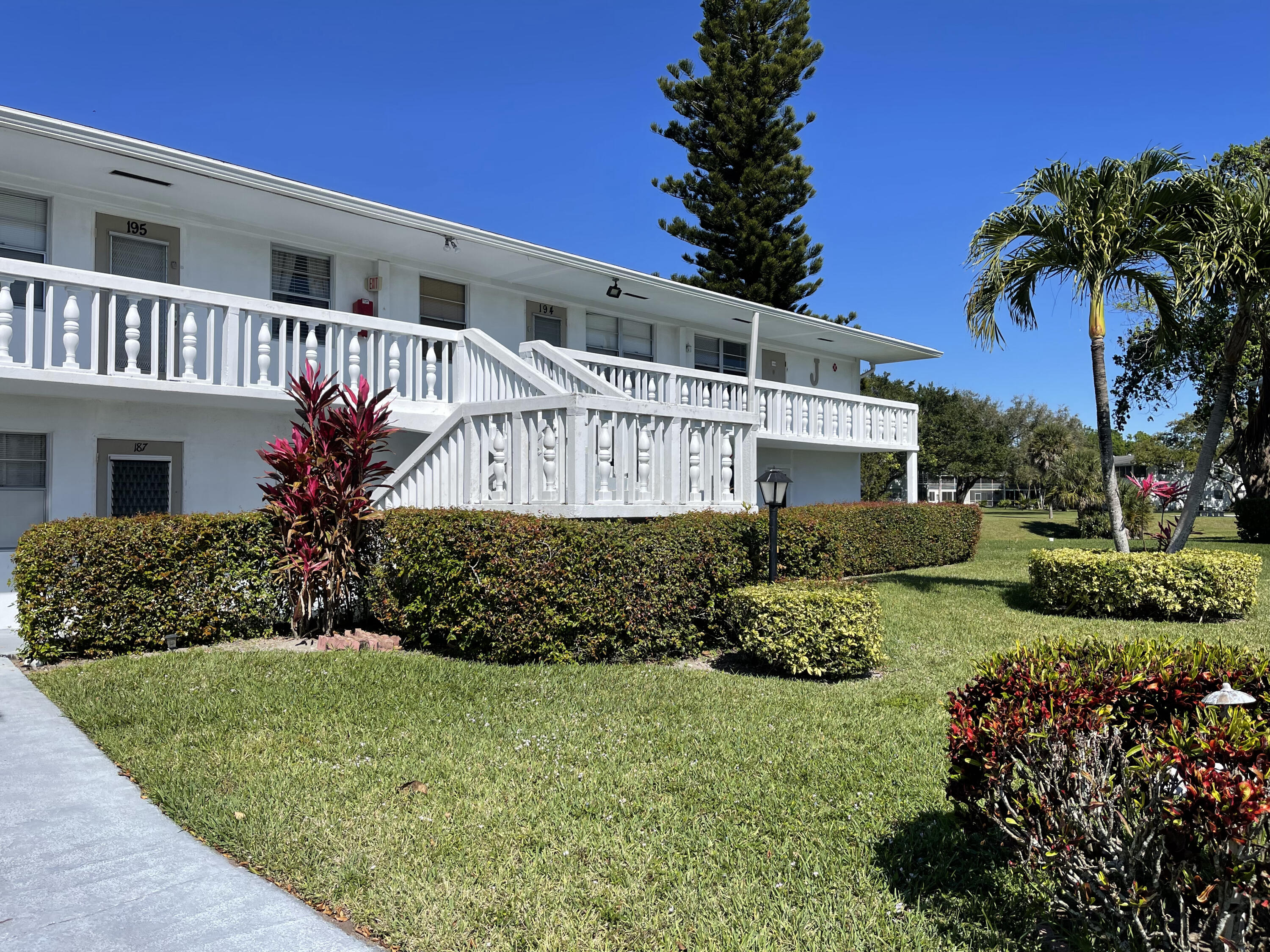 194 Prescott J, Deerfield Beach, FL 33442 MLS RX10868260 Coldwell