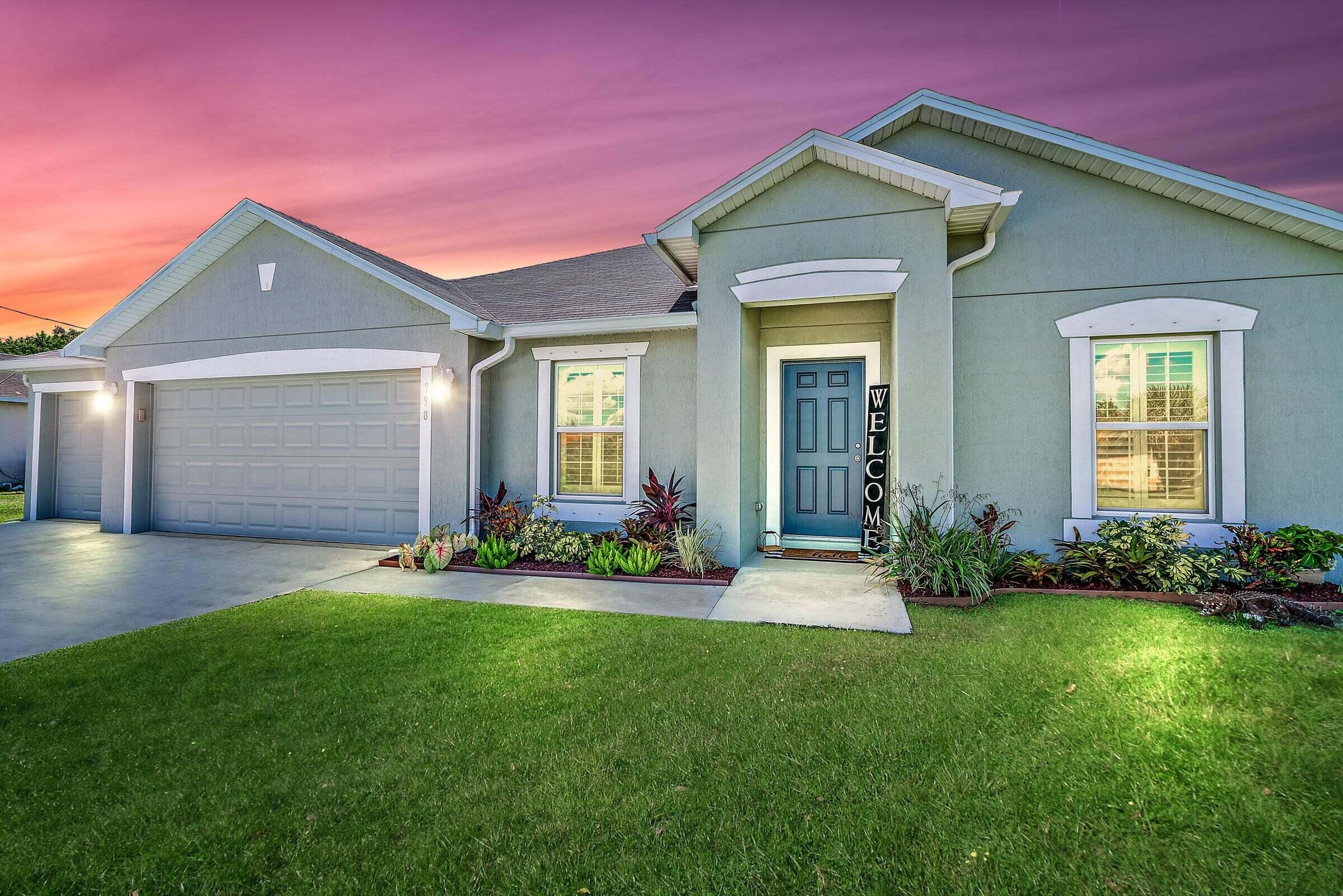 998 SW Ave, Port Saint Lucie, FL 34953 MLS RX10873720