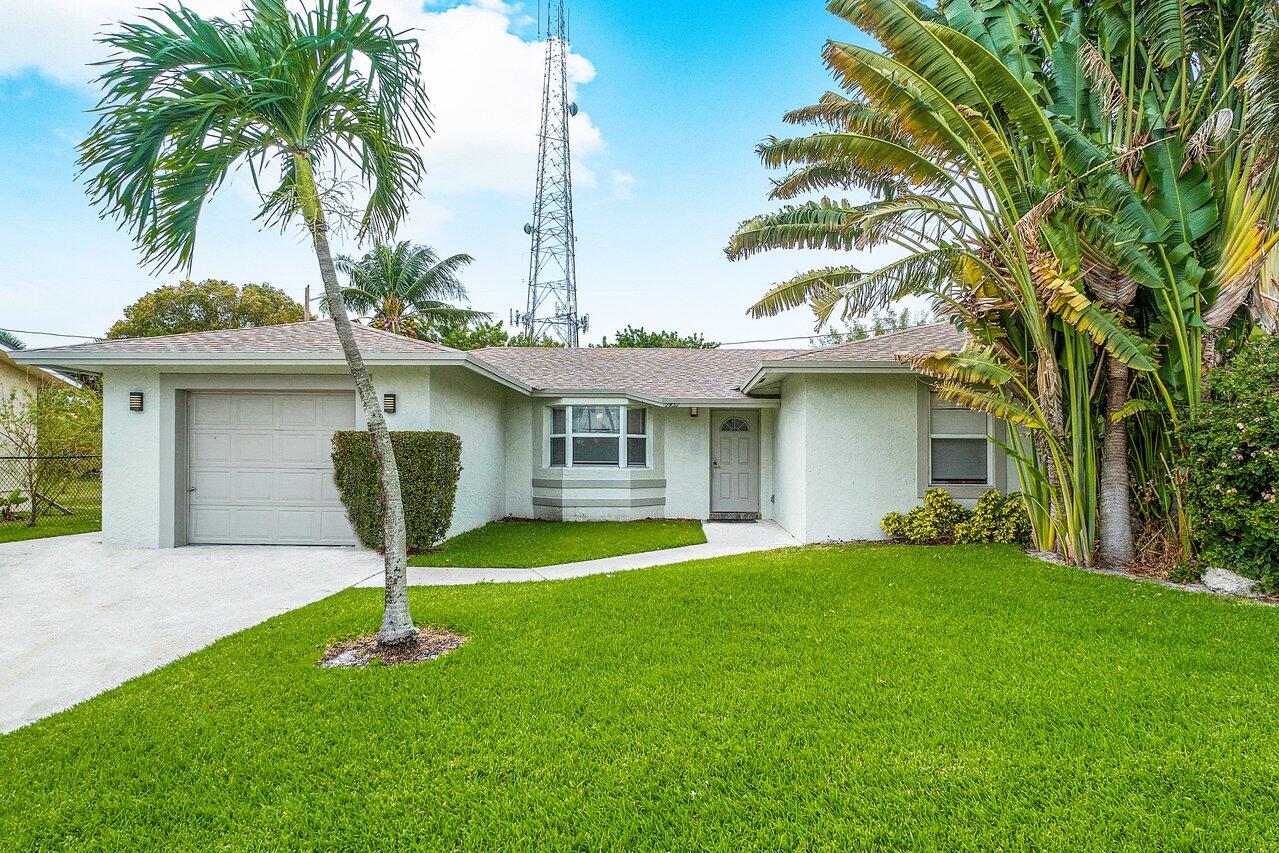 1451 NW 4th St, Boynton Beach, FL 33435 MLS RX10885835 Coldwell Banker