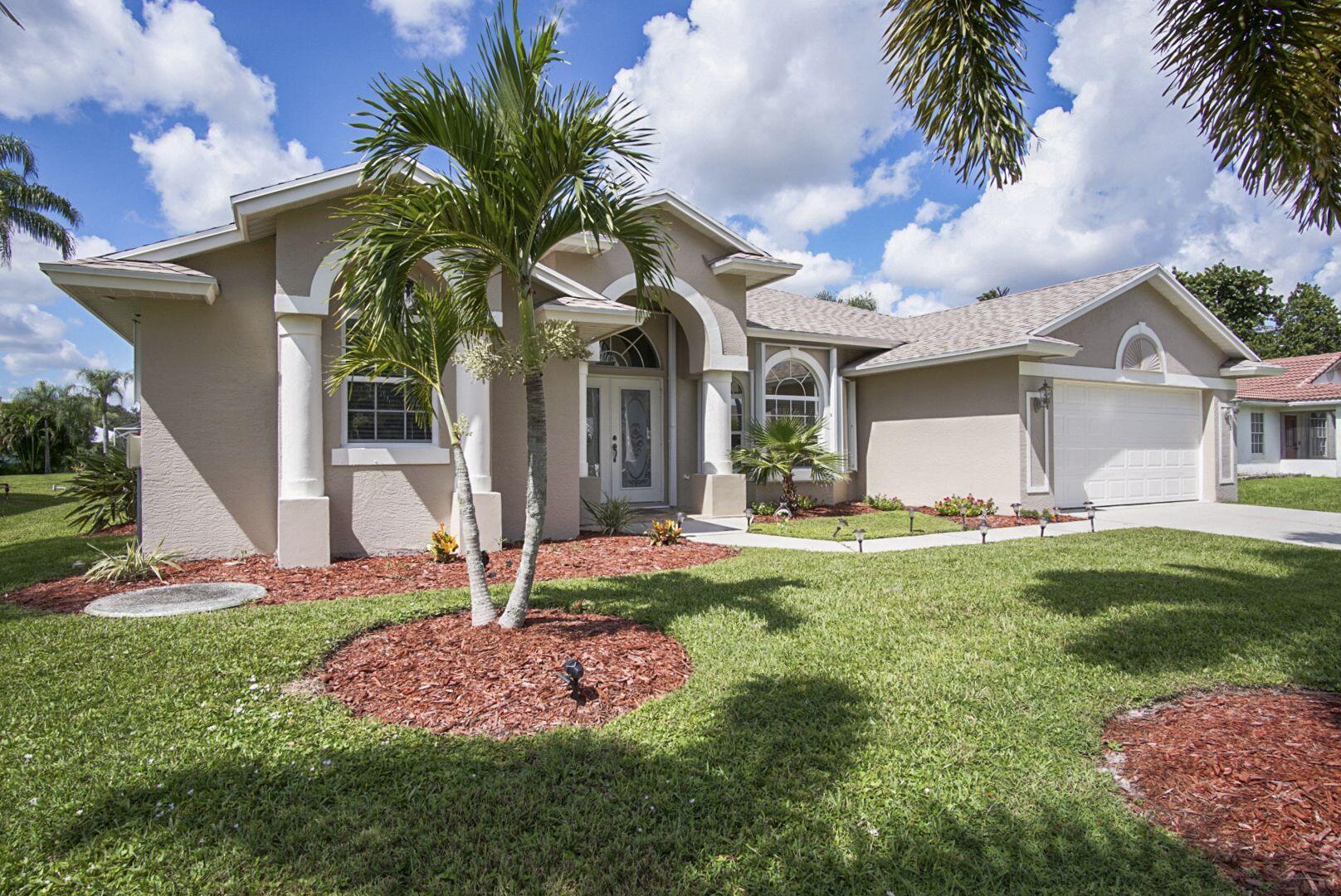 2872 SE Eagle Dr, Port Saint Lucie, FL 34984 MLS RX10919700