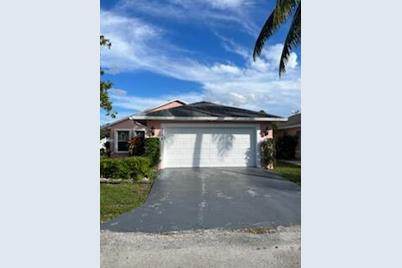 5524 Boynton Place, Boynton Beach, FL 33437 - Photo 1