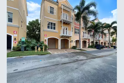 2337 Vintage Drive, Lighthouse Point, FL 33064 - Photo 1
